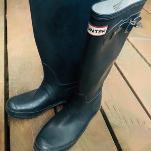 Hunter tall rain boots